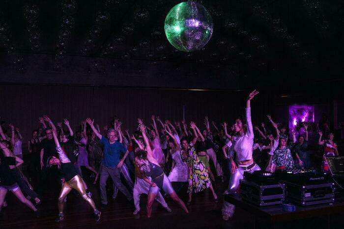 Cosmix Dance